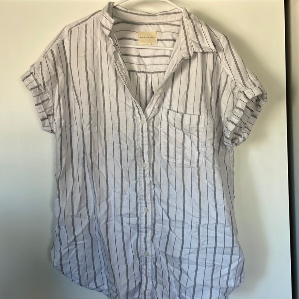 Size M top.